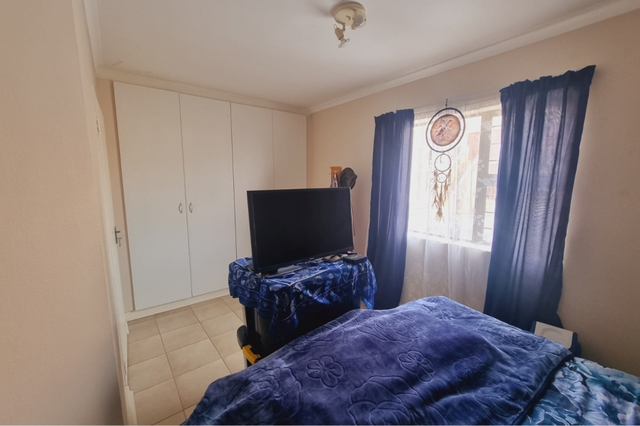 2 Bedroom Property for Sale in Parklands Western Cape